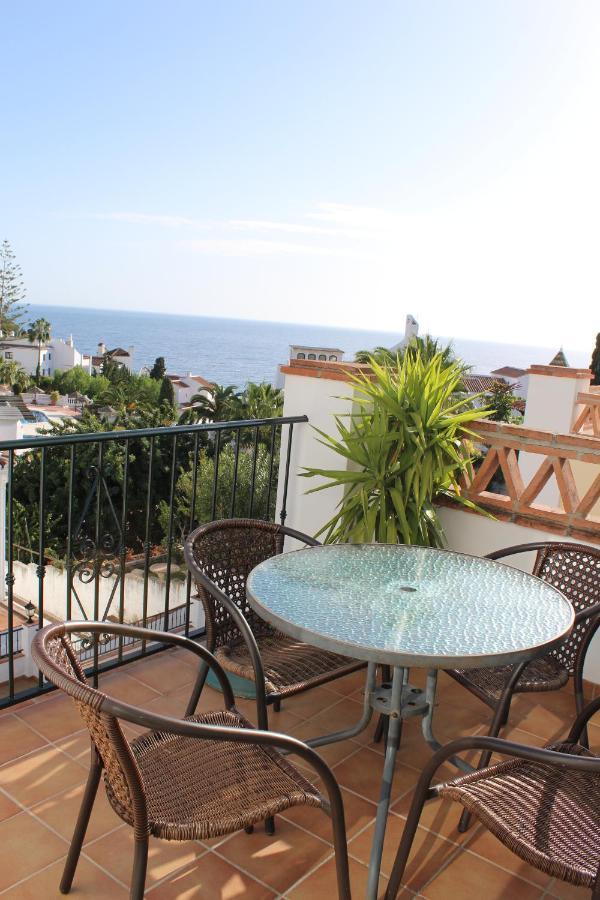Playa Burriana, Tva Terasser, Havsutsikt, Pool 네르하 외부 사진
