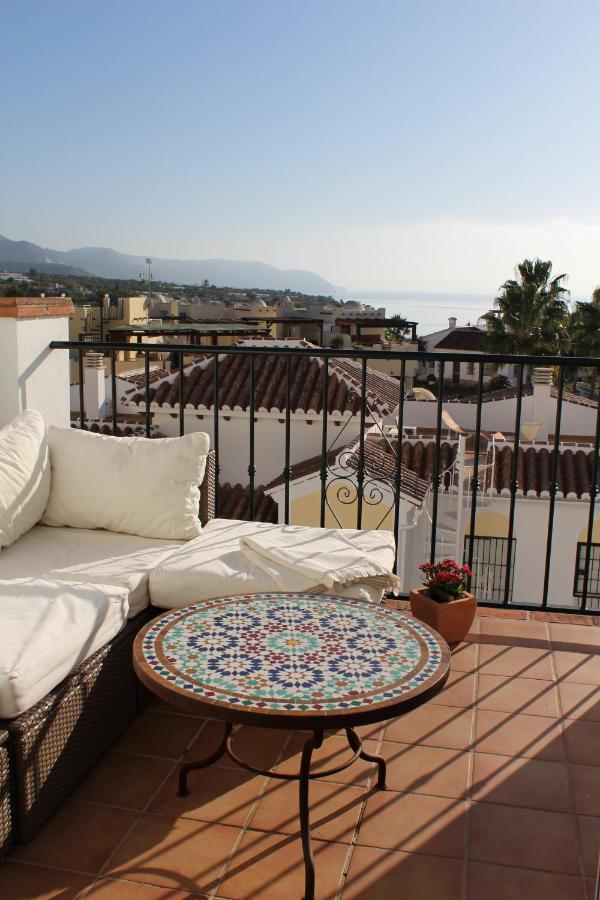Playa Burriana, Tva Terasser, Havsutsikt, Pool 네르하 외부 사진